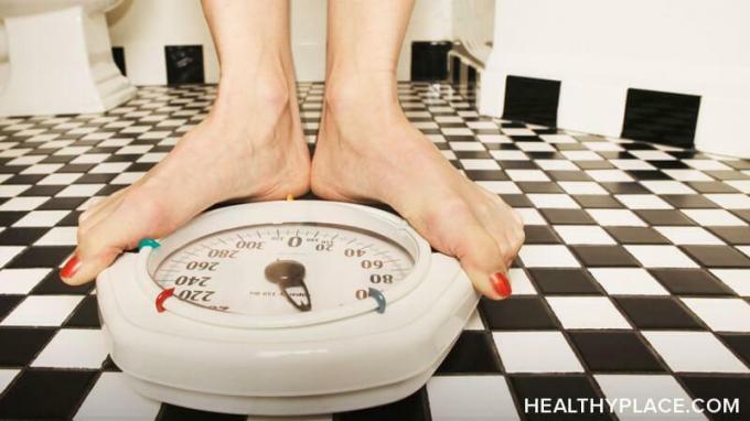 Staram się schudnąć podczas leczenia schizofrenii, która jest znana z powodowania przyrostu masy ciała. Czy moje oczekiwania dotyczące utraty wagi są zbyt wysokie?