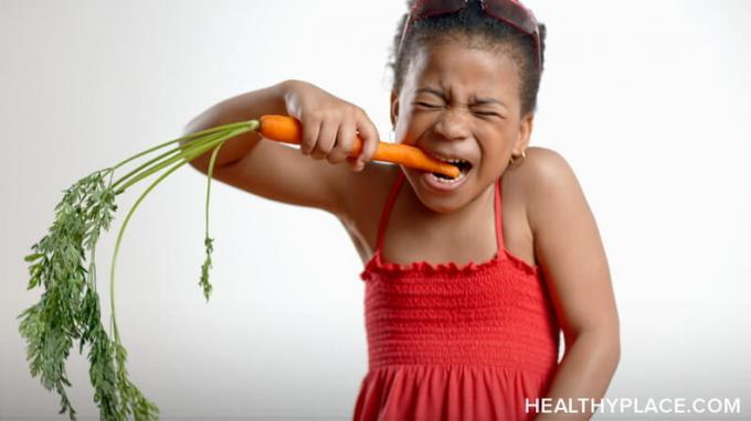 Wiemy, że uzależnienie od jedzenia i otyłość u dzieci są ze sobą powiązane. Posłuchaj naszego gościa, dr Roberta Pretlowa, aby dowiedzieć się, jak radzić sobie z uzależnieniem od jedzenia i swoim dzieckiem.