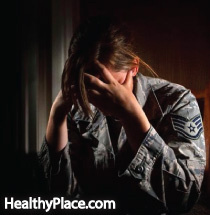 W walce z PTSD występuje piętno przeciwko weteranom. Tutaj omawiam piętno, samo piętno i co możemy zrobić, aby zwalczyć piętno przeciwko weteranom w walce z PTSD.