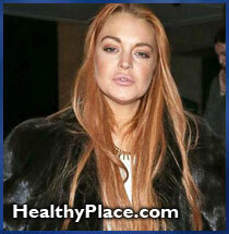 Co jest złego w poradach, które ludzie oferują Lindsay Lohan na temat picia i uzależnień.